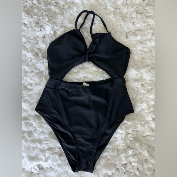 NWT Women's Cutout One Piece Crisscross Front Drawstring Bathing Suit SIZE M - Picture 6 of 17